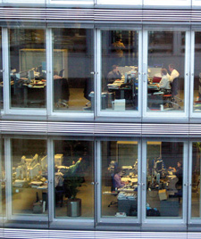 The entire UNIQA Group has had its headquarters located in the ultramodern Vienna UNIQA Tower for six years now. Similarly, in the new head offices in Budapest and Warsaw, great value was placed on designing contemporary and appealing office space. (photo) The entire UNIQA Group has had its headquarters located in the ultramodern Vienna UNIQA Tower for six years now. Similarly, in the new head offices in Budapest and Warsaw, great value was placed on designing contemporary and appealing office space. (photo)
